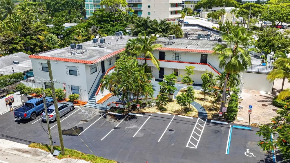 2300 NE 6th Ave #201 Wilton Manors, FL 33305
