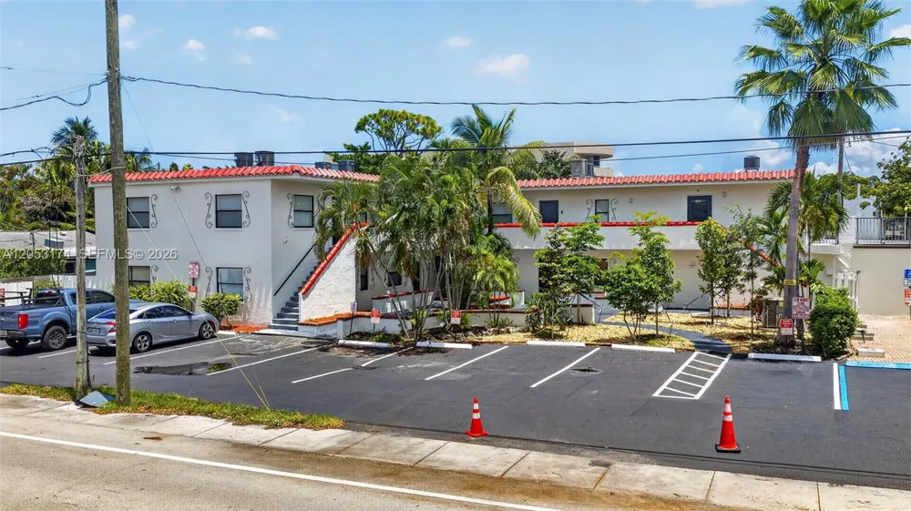 2300 NE 6th Ave #201 Wilton Manors, FL 33305