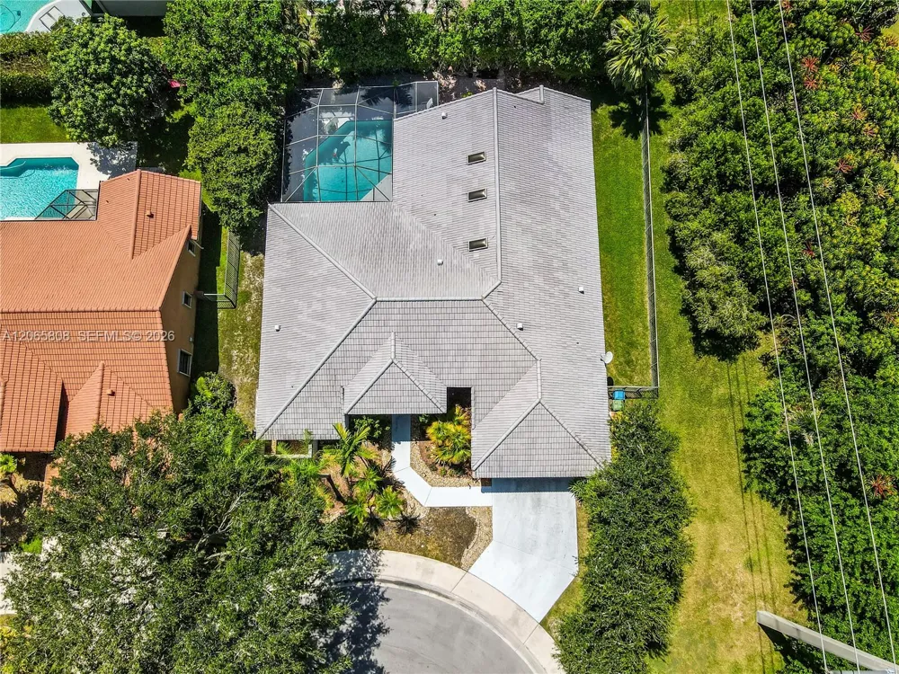 1097 Smoke Tree Ct Weston, FL 33326
