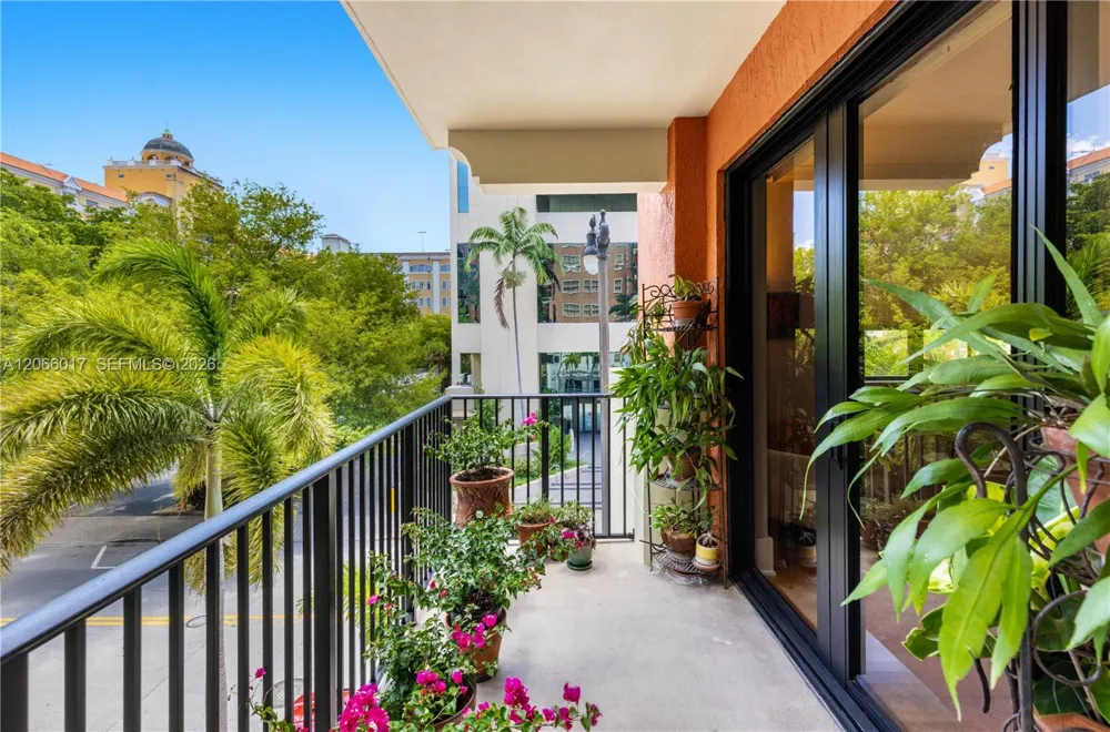 100 Andalusia Ave #312 Coral Gables, FL 33134