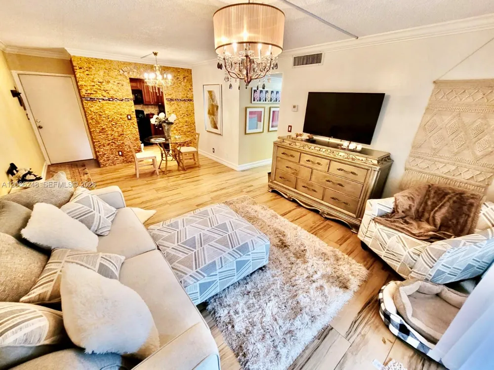 610 NW 13th St #11 Boca Raton, FL 33486