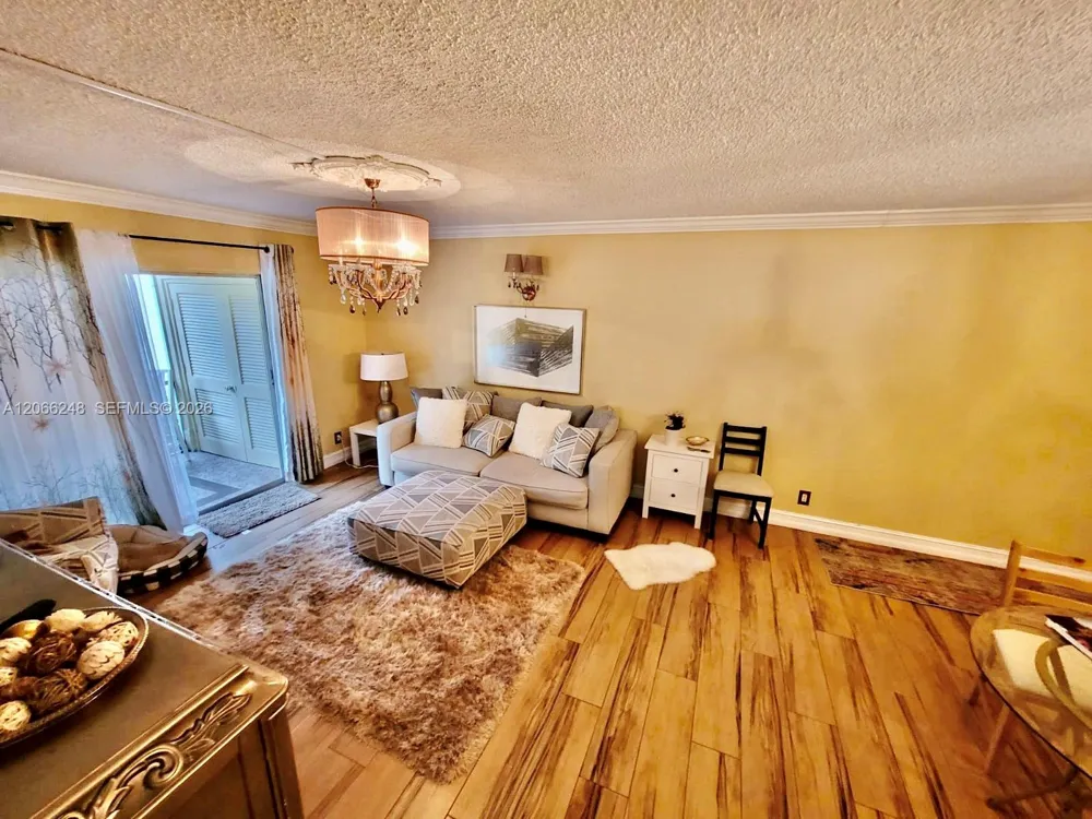 610 NW 13th St #11 Boca Raton, FL 33486