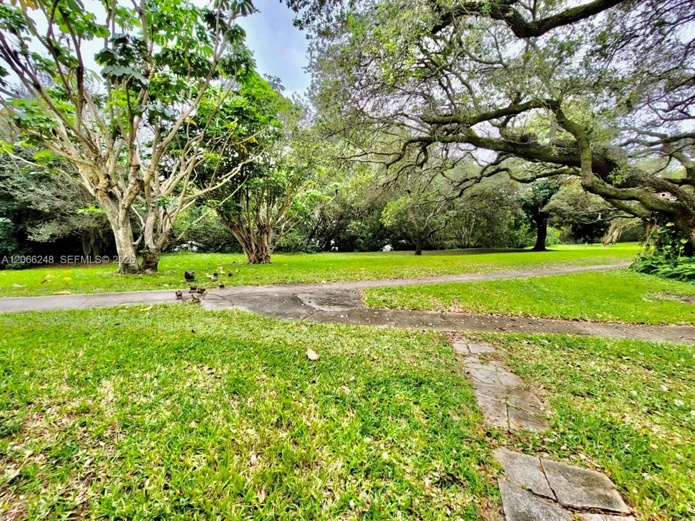 610 NW 13th St #11 Boca Raton, FL 33486