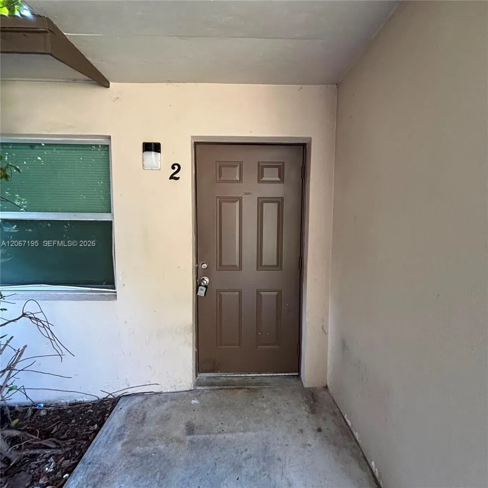 1746 3rd Ave N #2 Lake Worth, FL 33460