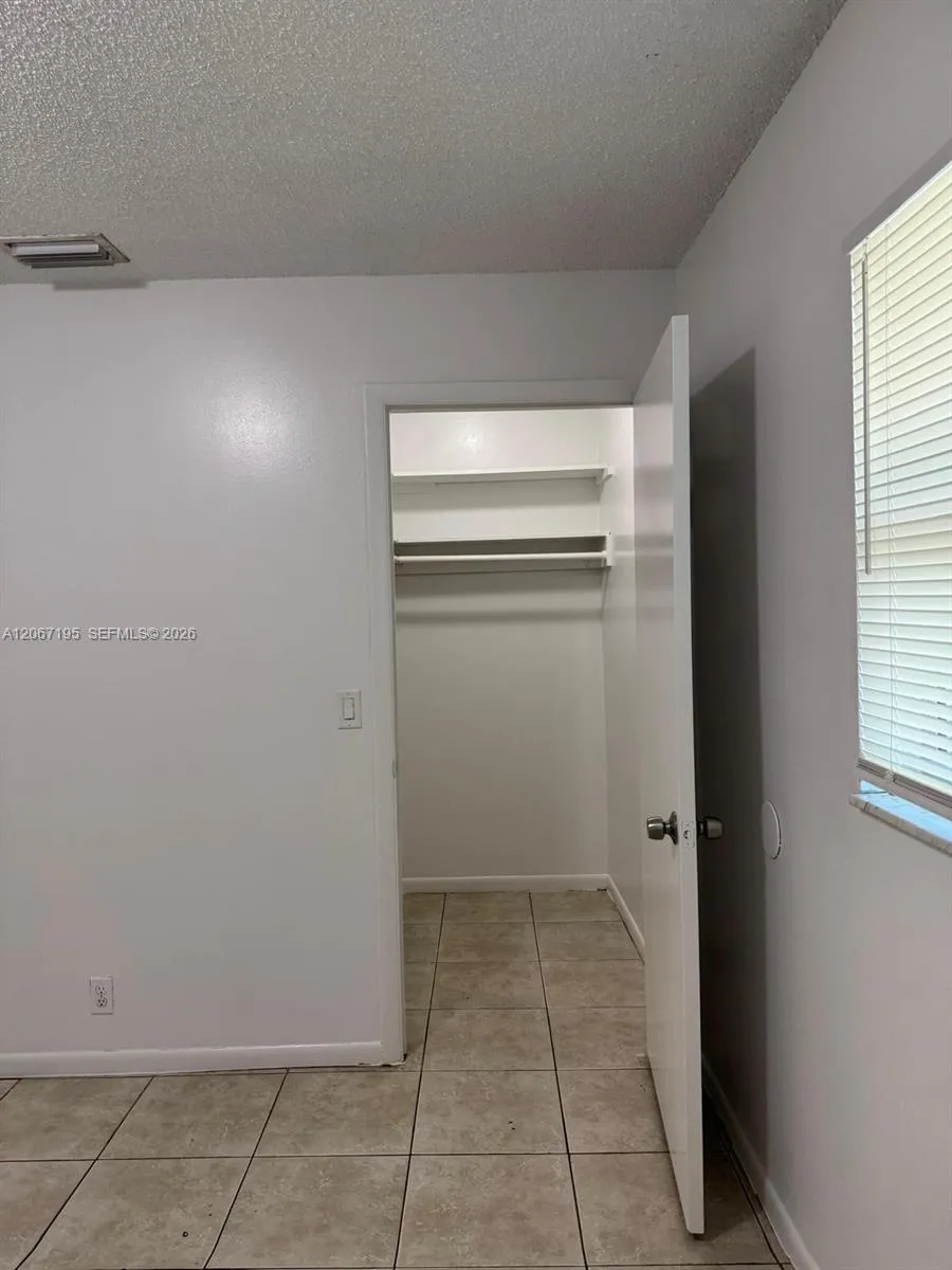 1746 3rd Ave N #2 Lake Worth, FL 33460