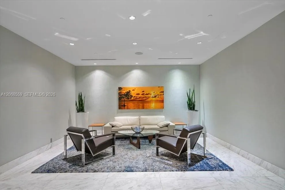 10155 Collins Ave #902 Bal Harbour, FL 33154