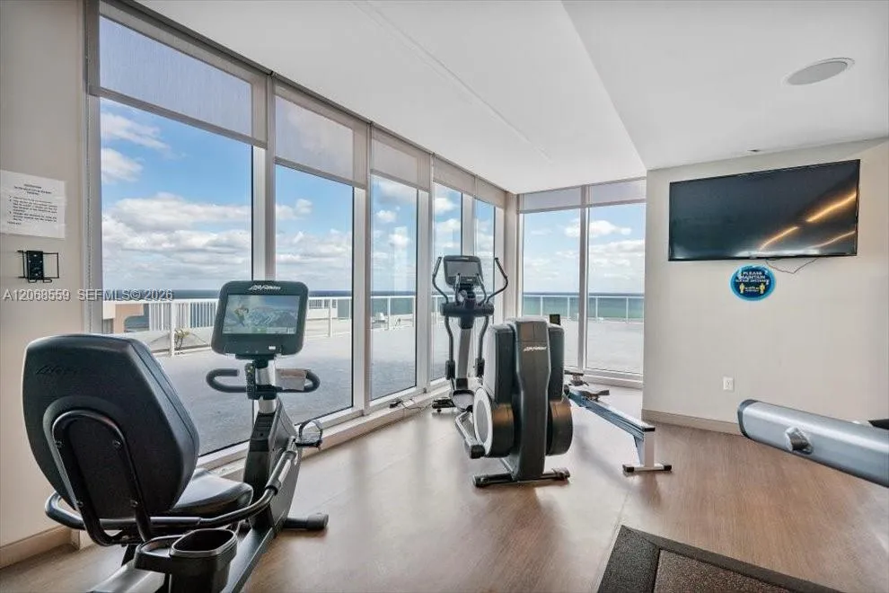 10155 Collins Ave #902 Bal Harbour, FL 33154