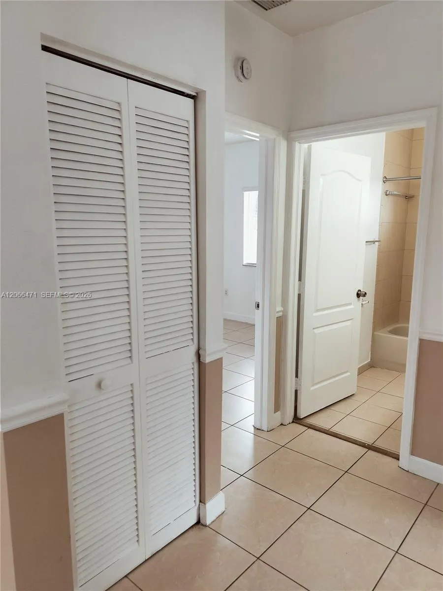 11705 SW 184 ST Miami, FL 33177