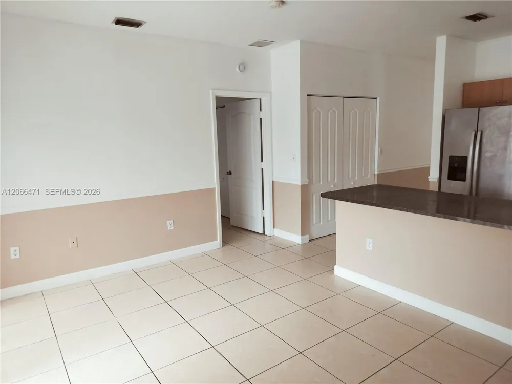 11705 SW 184 ST Miami, FL 33177