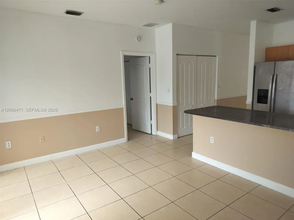 11705 SW 184 ST Miami, FL 33177