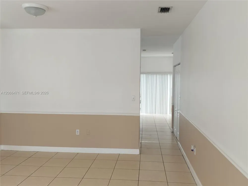 11705 SW 184 ST Miami, FL 33177