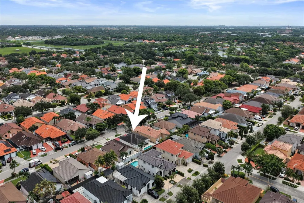 8816 NW 149th Ter Miami Lakes, FL 33018