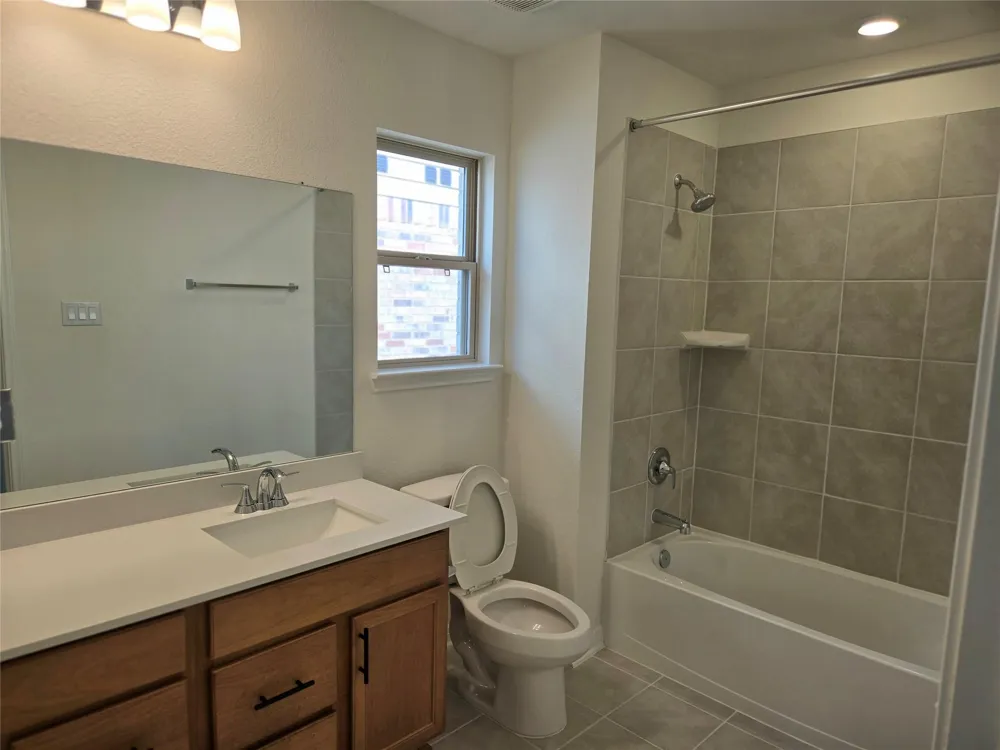 3042 Kalimera Lane Fresno, TX 77545
