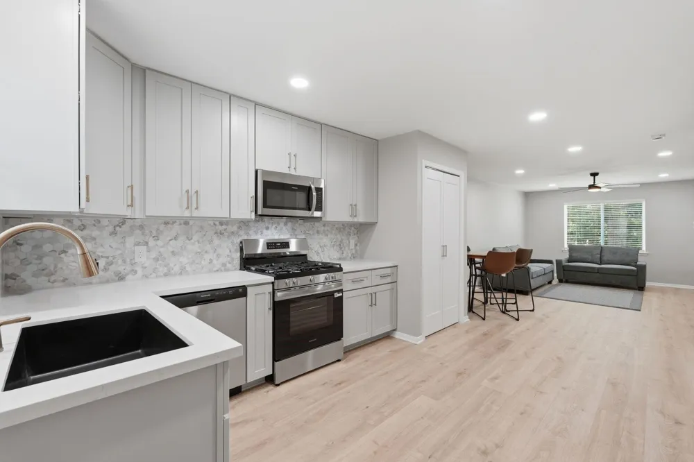 1919 20th Street Huntsville, TX 77340