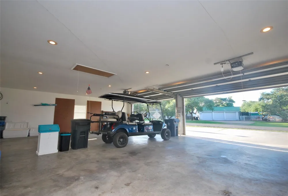 102 Smith Cove Road Rockport, TX 78382