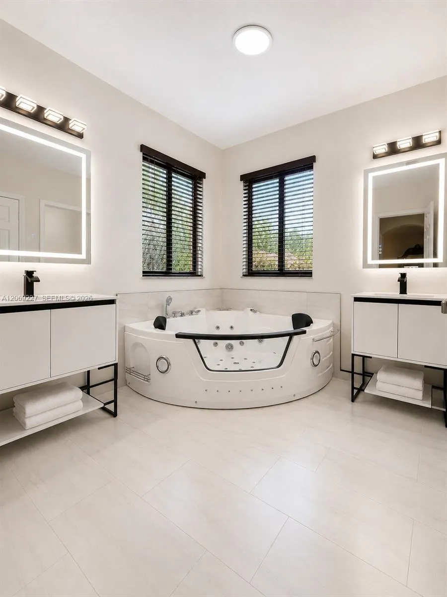 15951 NW 79th Ct Miami Lakes, FL 33016