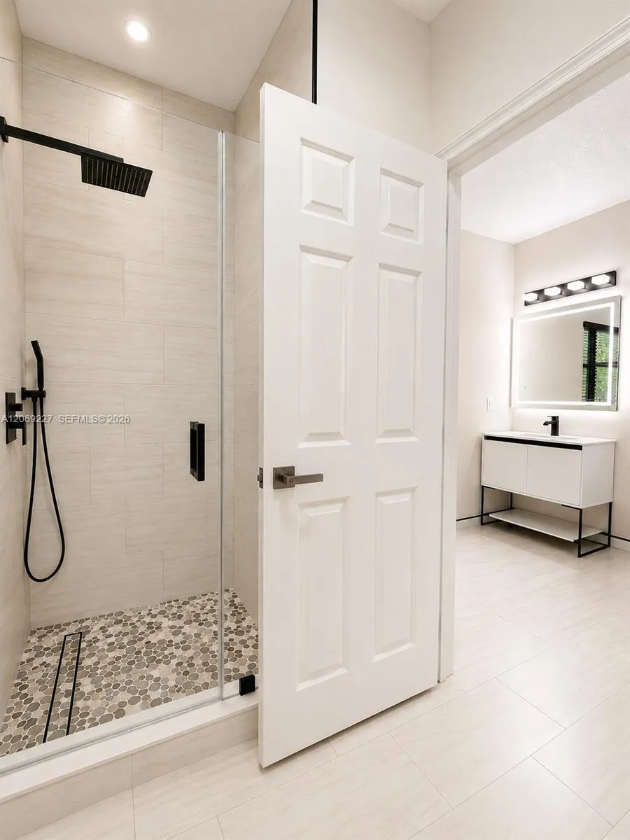 15951 NW 79th Ct Miami Lakes, FL 33016