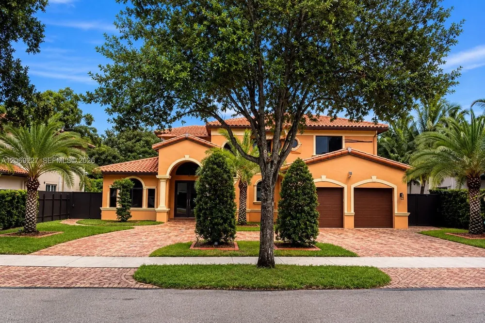 15951 NW 79th Ct Miami Lakes, FL 33016