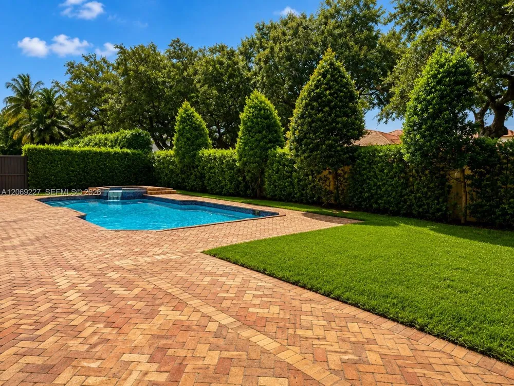 15951 NW 79th Ct Miami Lakes, FL 33016