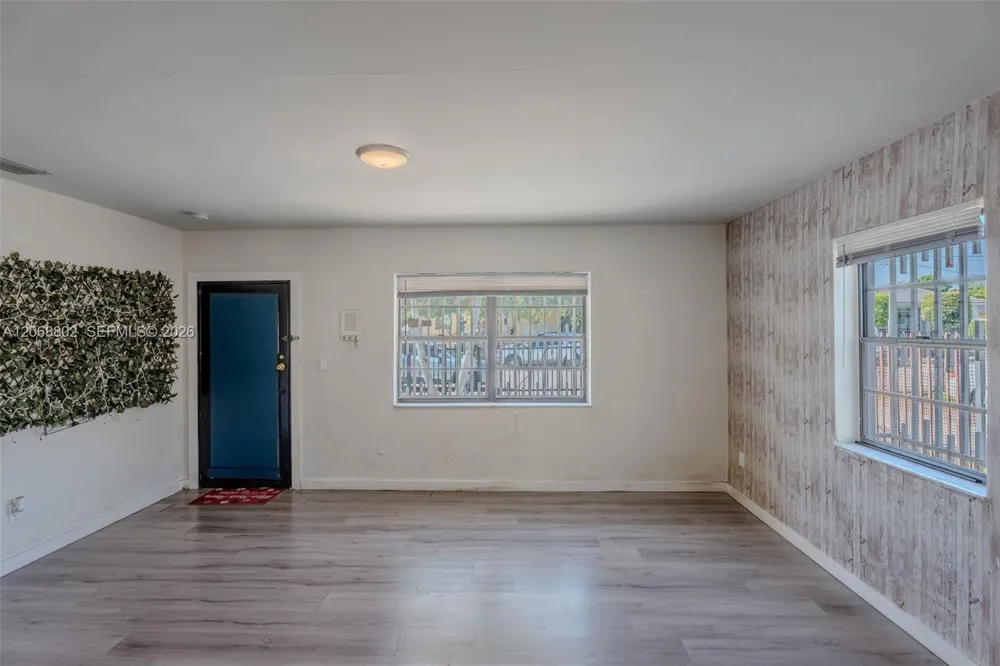 3311 NW 16th Ter Miami, FL 33125