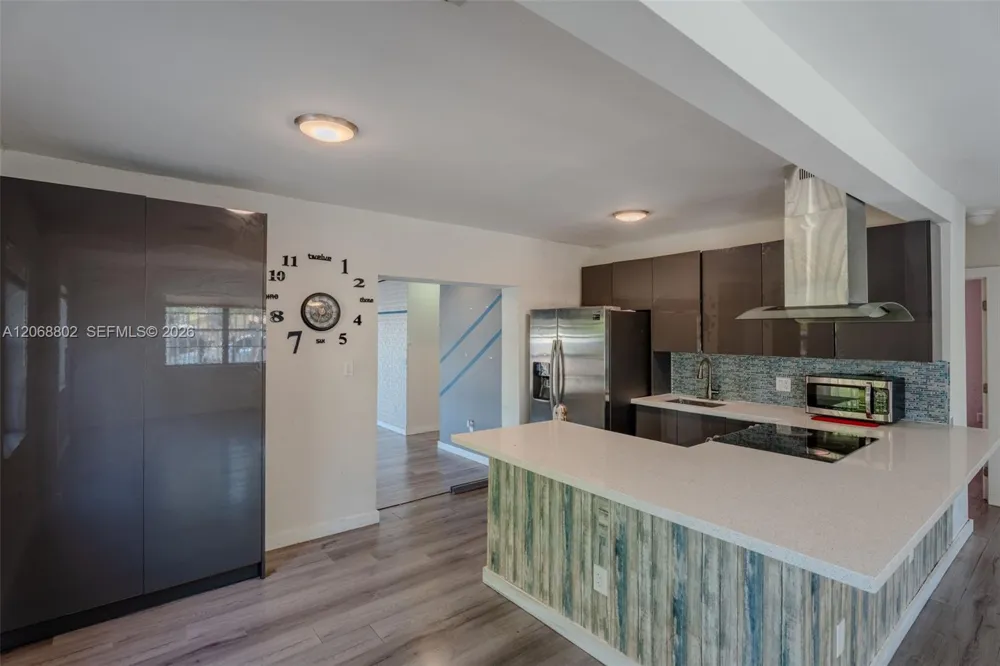 3311 NW 16th Ter Miami, FL 33125