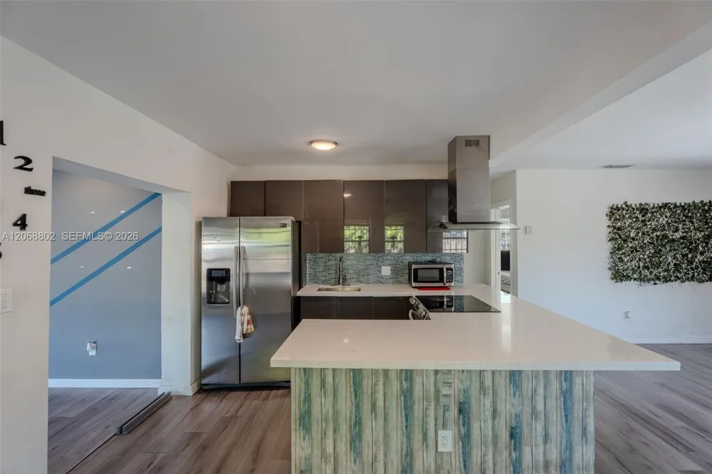 3311 NW 16th Ter Miami, FL 33125
