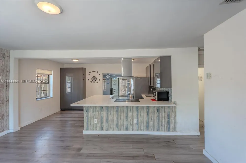 3311 NW 16th Ter Miami, FL 33125