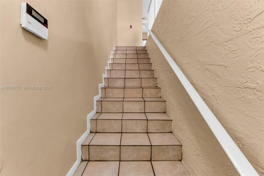 7070 NW 173rd Dr #304 Hialeah, FL 33015
