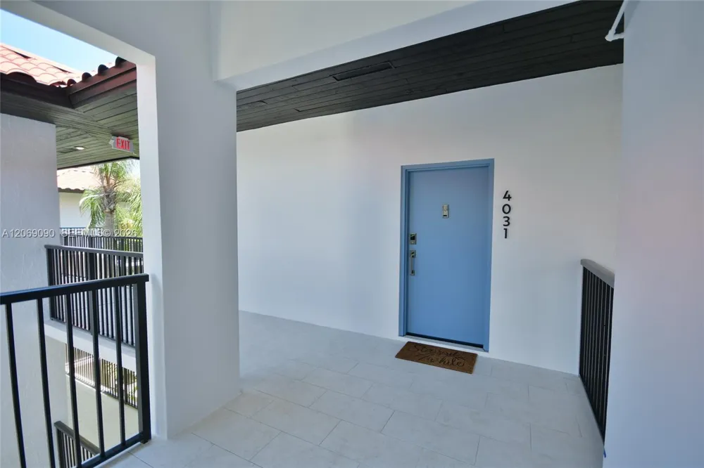 55 Ocean Lane Dr #4031 Key Biscayne, FL 33149