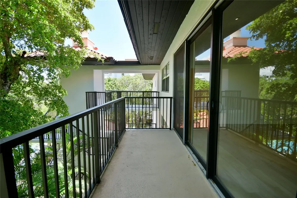 55 Ocean Lane Dr #4031 Key Biscayne, FL 33149