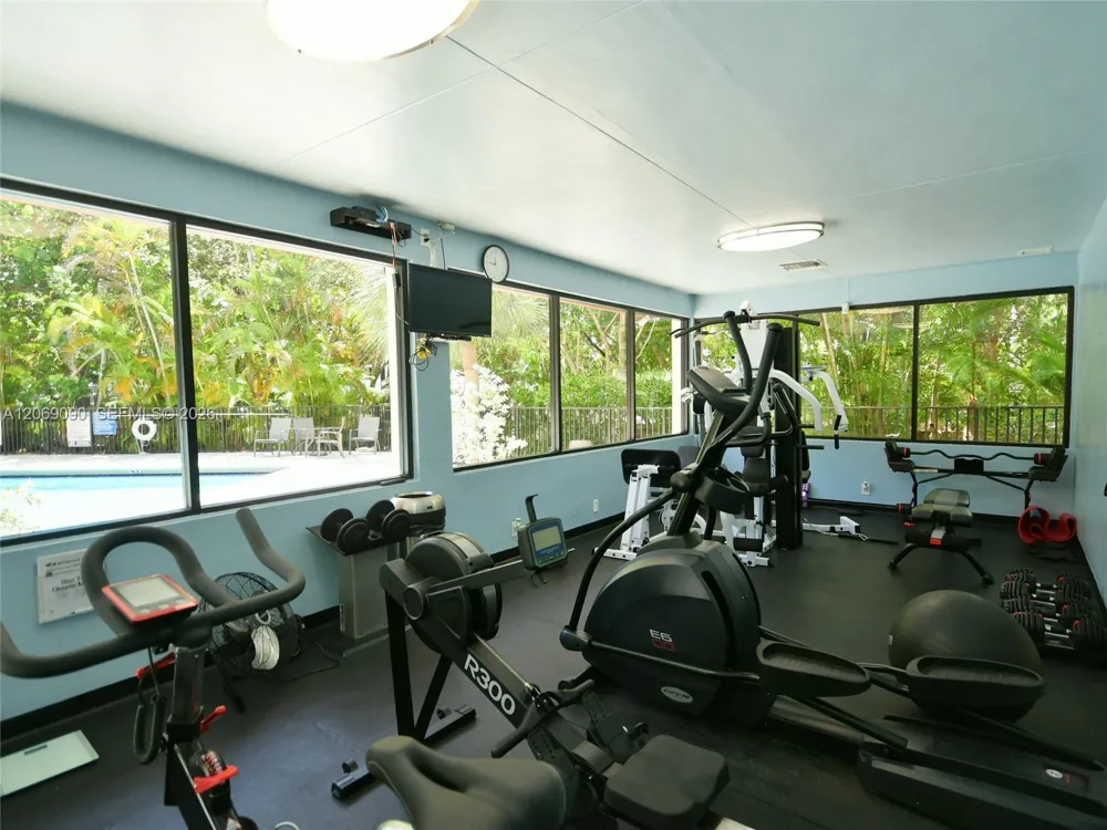 55 Ocean Lane Dr #4031 Key Biscayne, FL 33149