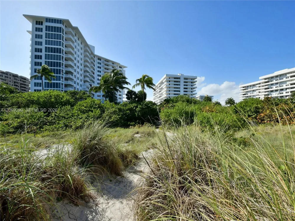 55 Ocean Lane Dr #4031 Key Biscayne, FL 33149