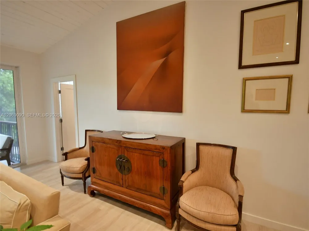 55 Ocean Lane Dr #4031 Key Biscayne, FL 33149