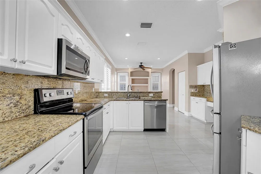 1905 Capeside Cir #1905 Wellington, FL 33414