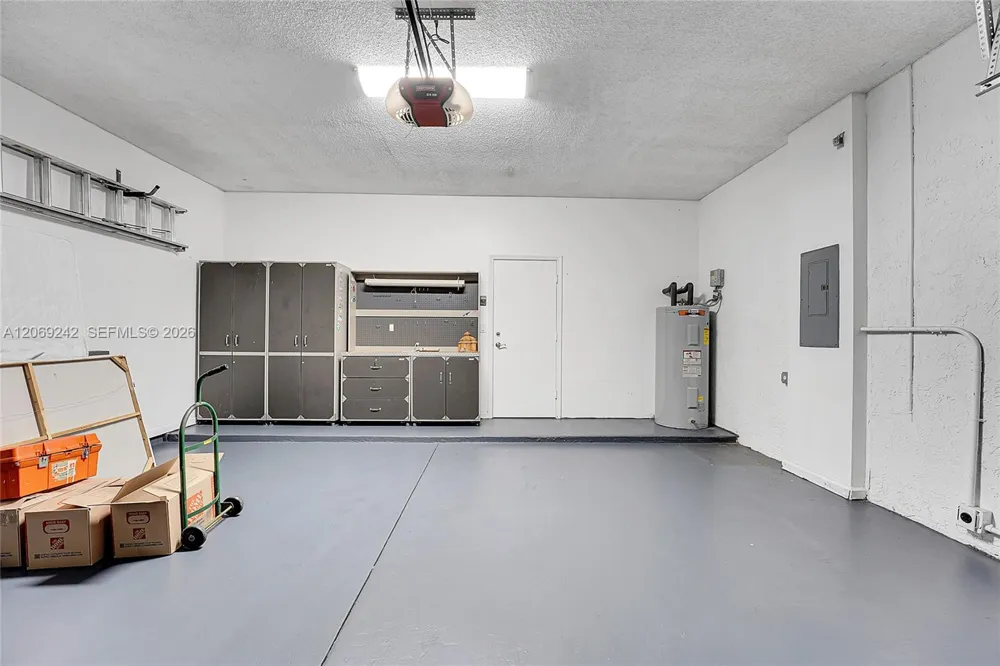 1905 Capeside Cir #1905 Wellington, FL 33414