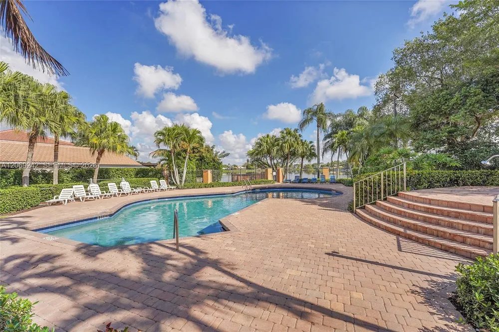 1905 Capeside Cir #1905 Wellington, FL 33414