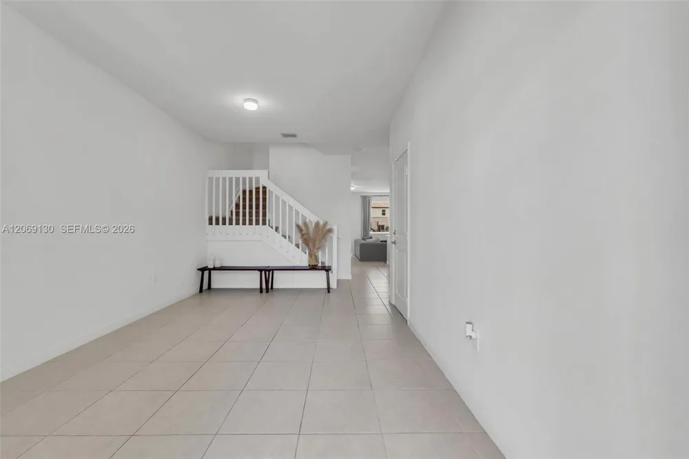 12613 NW 23rd Pl Miami, FL 33167