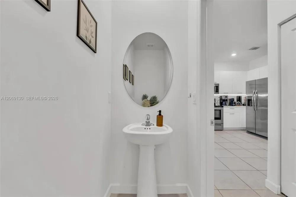 12613 NW 23rd Pl Miami, FL 33167