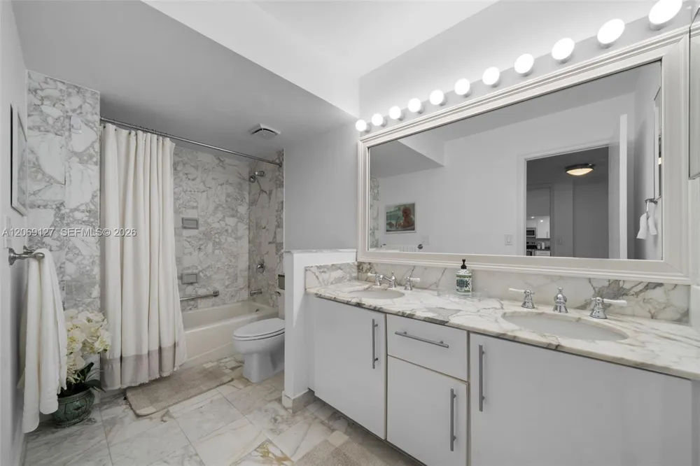 9801 Collins Ave #20V Bal Harbour, FL 33154