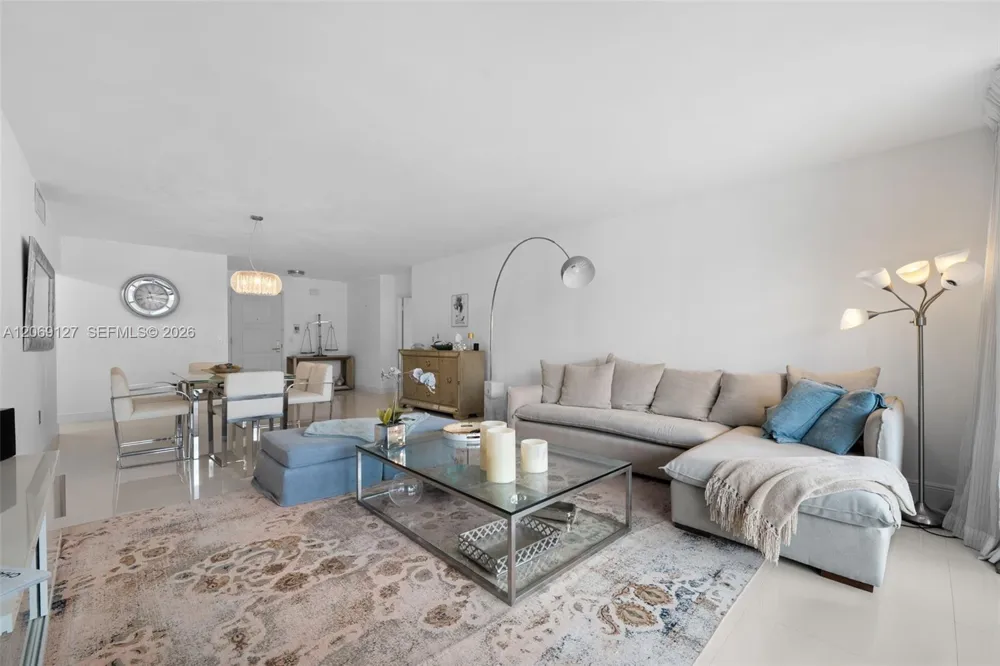 9801 Collins Ave #20V Bal Harbour, FL 33154
