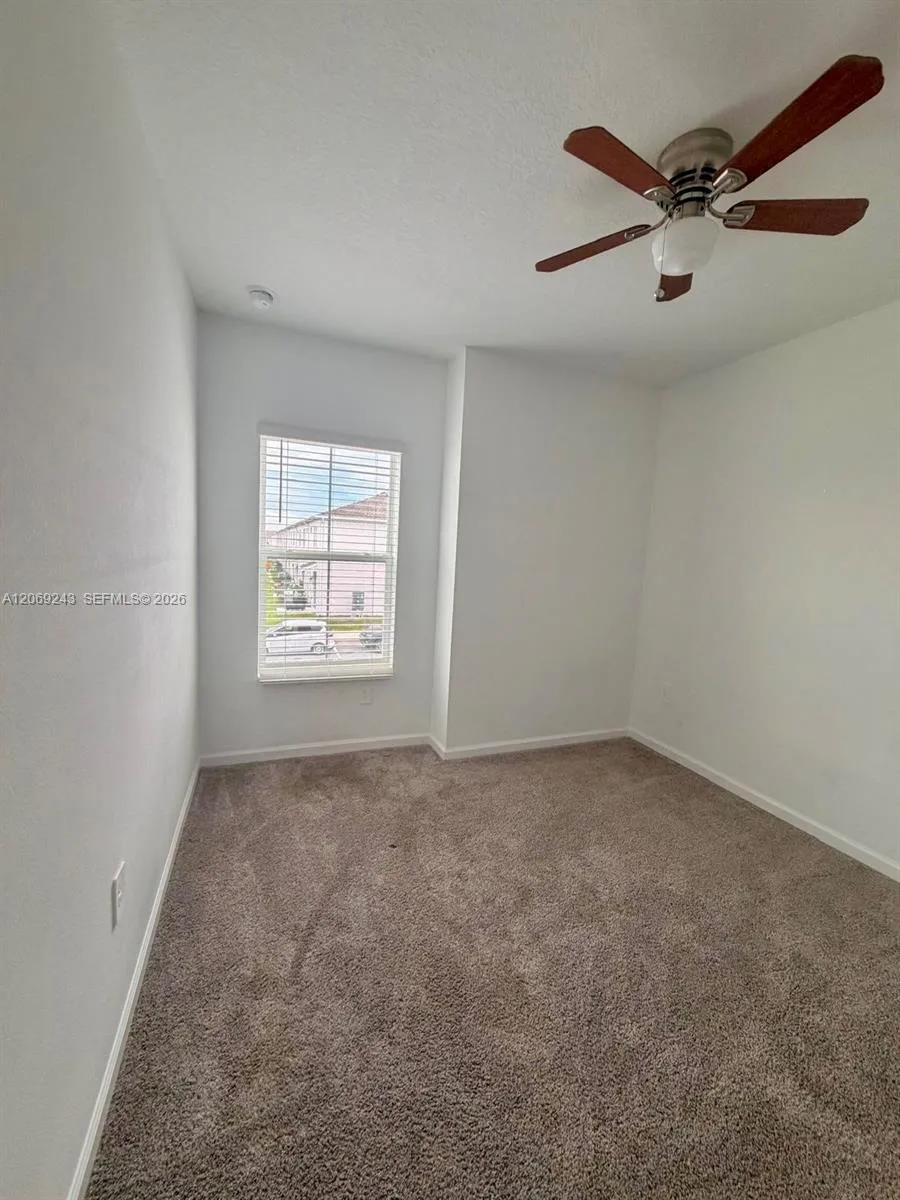 2837 Pierr Davenport, FL 33837
