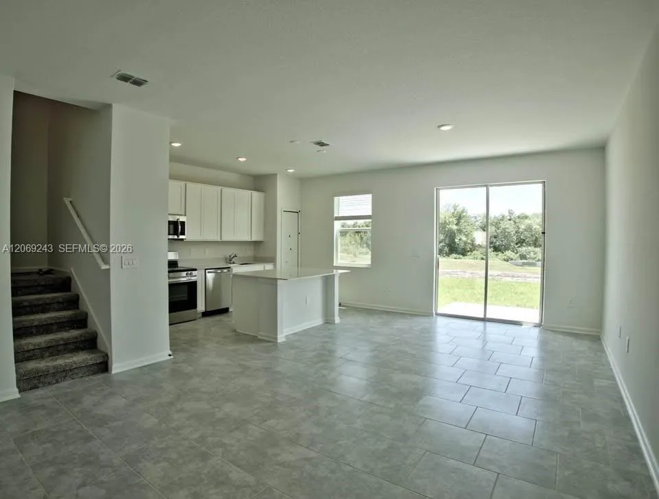 2837 Pierr Davenport, FL 33837