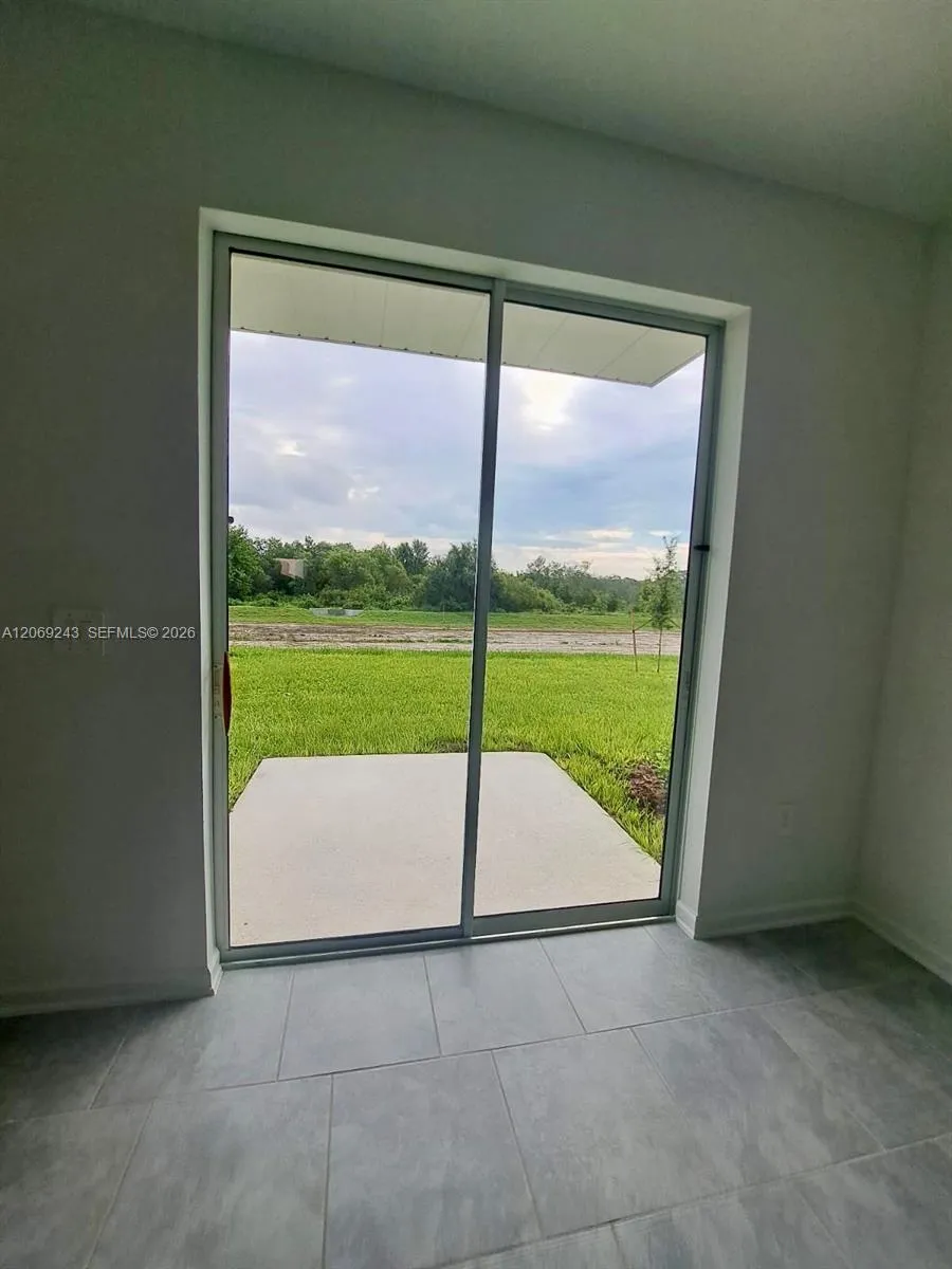 2837 Pierr Davenport, FL 33837