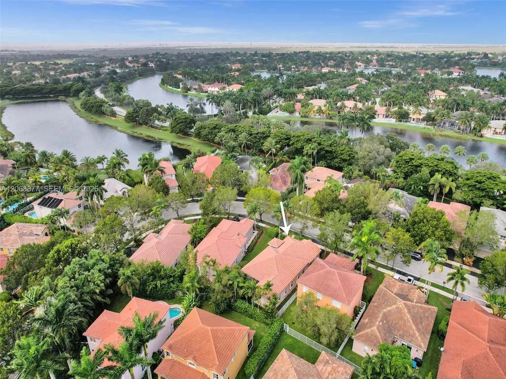 938 Bluewood Ter Weston, FL 33327