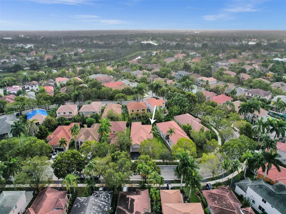 938 Bluewood Ter Weston, FL 33327