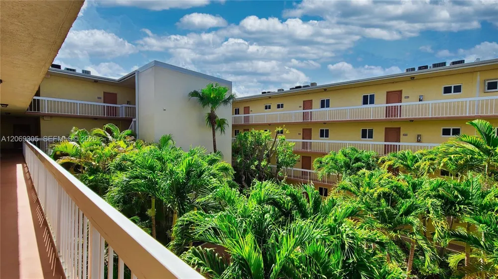 7910 Camino Real #314 Miami, FL 33143