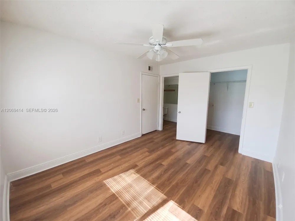 5760 Rock Island Rd #339 Tamarac, FL 33319