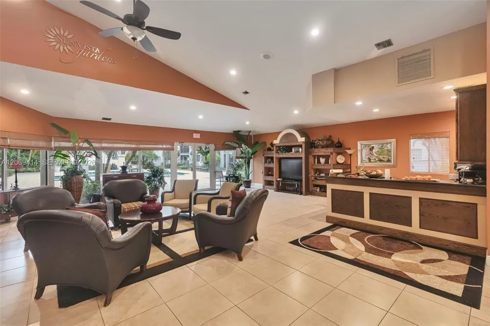 5760 Rock Island Rd #339 Tamarac, FL 33319