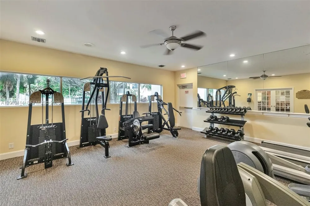 5760 Rock Island Rd #339 Tamarac, FL 33319