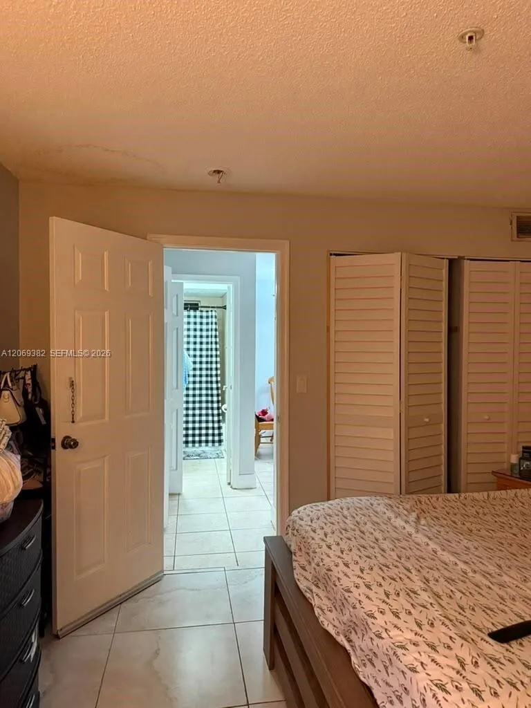 4251 NW 5th St #131 Plantation, FL 33317